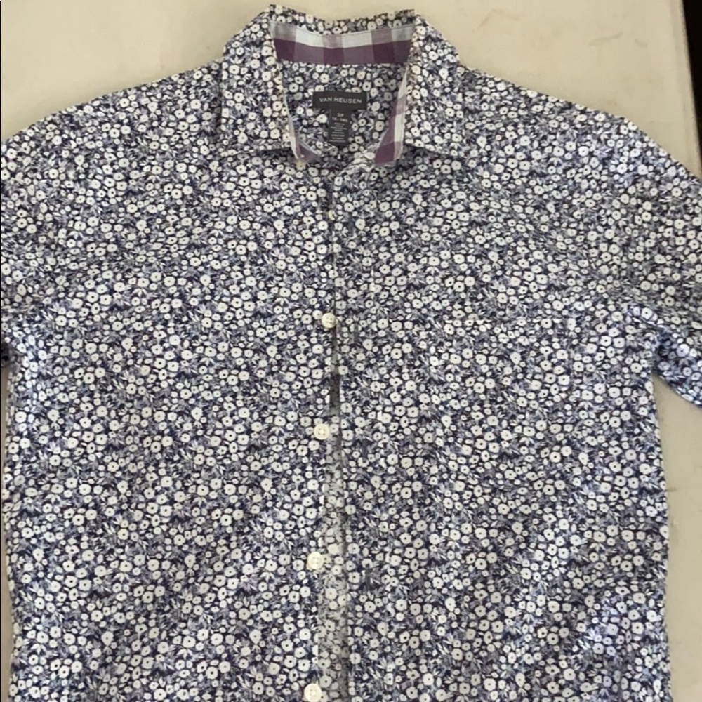 Mens small short sleeve button down shirt